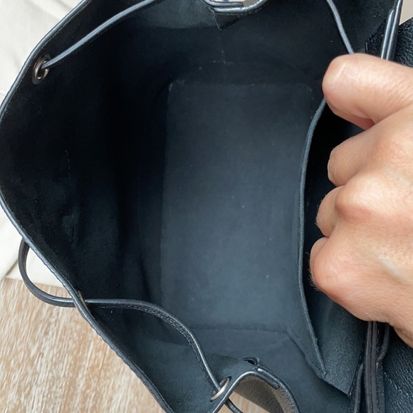 Louis Vuitton⚡️Rare⚡️Lockme Backpack Black M41815 - Picture 15 of 17